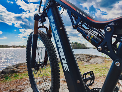 Randride 1000W Täysjousitettu Sähköpyörä Ilmaiskunvaimennuksella Maastopyörä EMTB Shimano